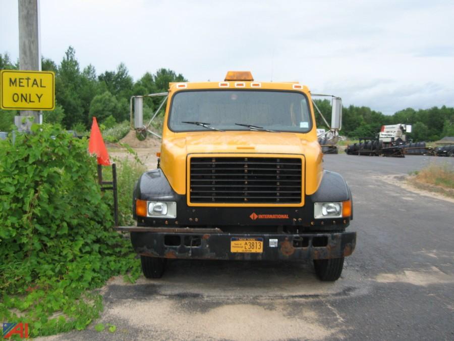 Auctions International Auction Town of Plattsburgh, NY 15035 ITEM 1990 International 4600
