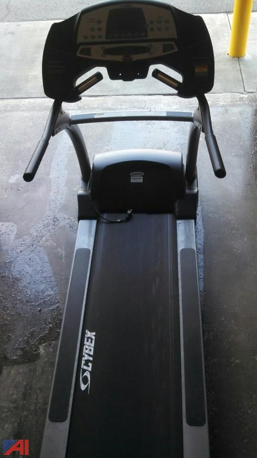 Auctions International Auction Lyons CSD, NY 15215 ITEM Cybex