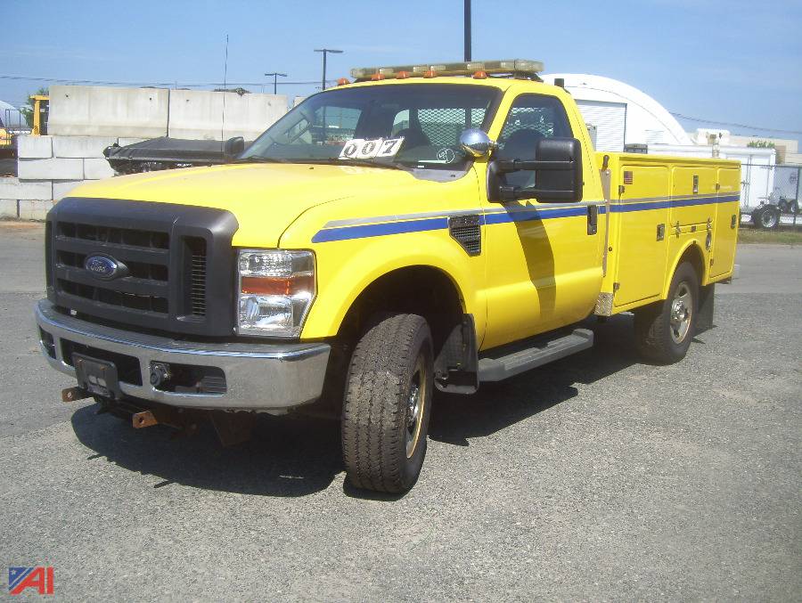 Auctions International Auction Town of Framingham DPWMA 21713 **7