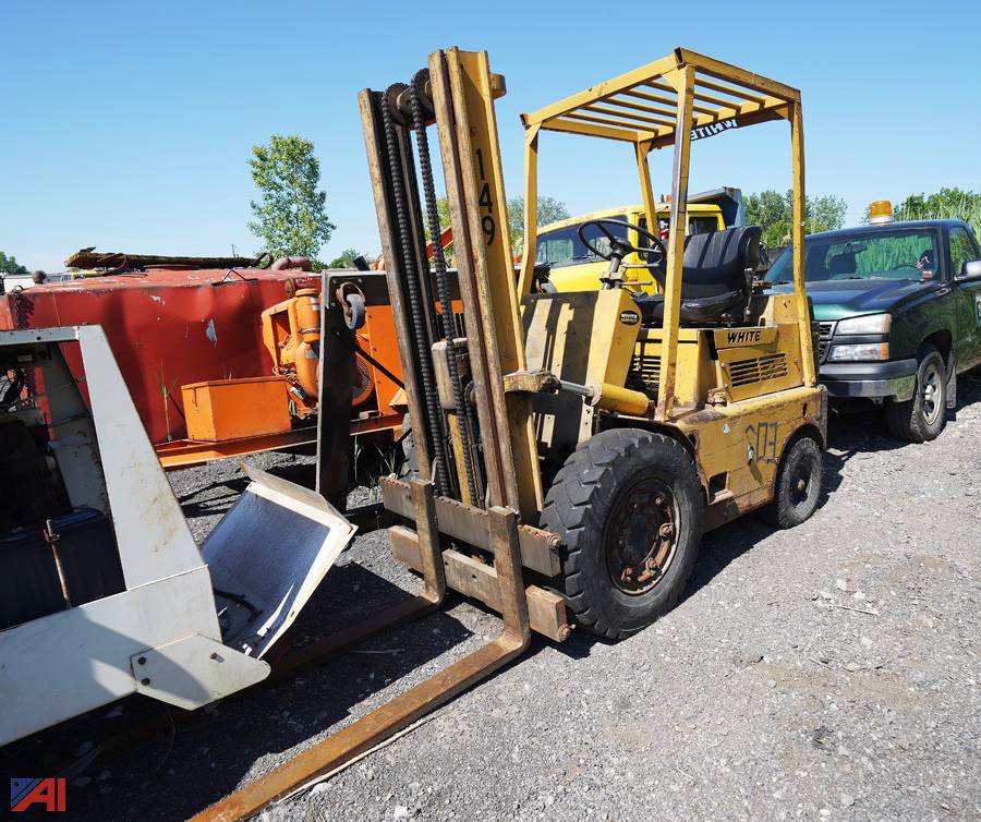 Auctions International Auction Town of Amherst HwyNY 21715 ITEM