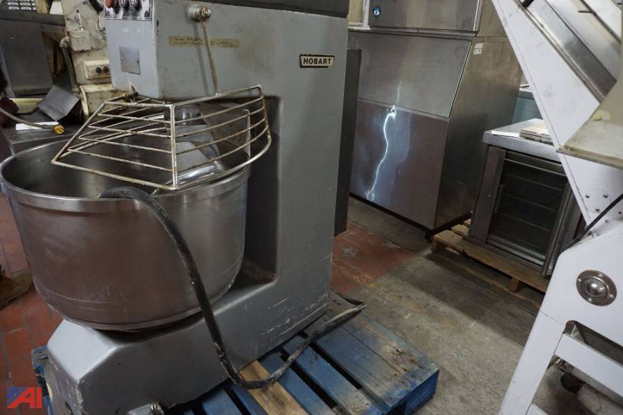 Auctions International Auction Business LiquidationNY 21810 ITEM