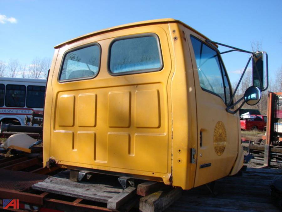 Auctions International Auction Surplus LiquidationNY 21922 ITEM