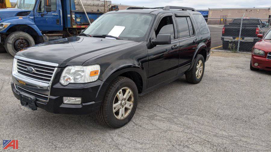 Auctions International Auction City Of Syracuse Police Ny Item 10 Ford Explorer Xlt Suburban