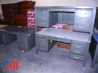 (#10) Metal Desks with Drawers