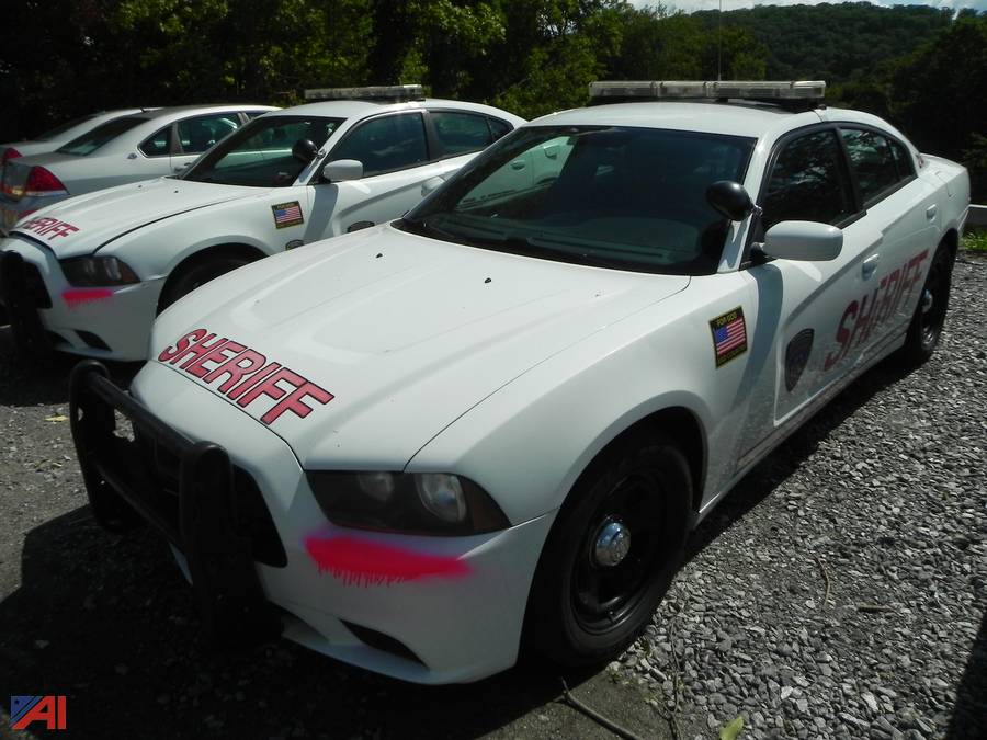 Auctions International Auction Putnam CountyNY 22041 ITEM 2013 Dodge Charger 4 Door/Police