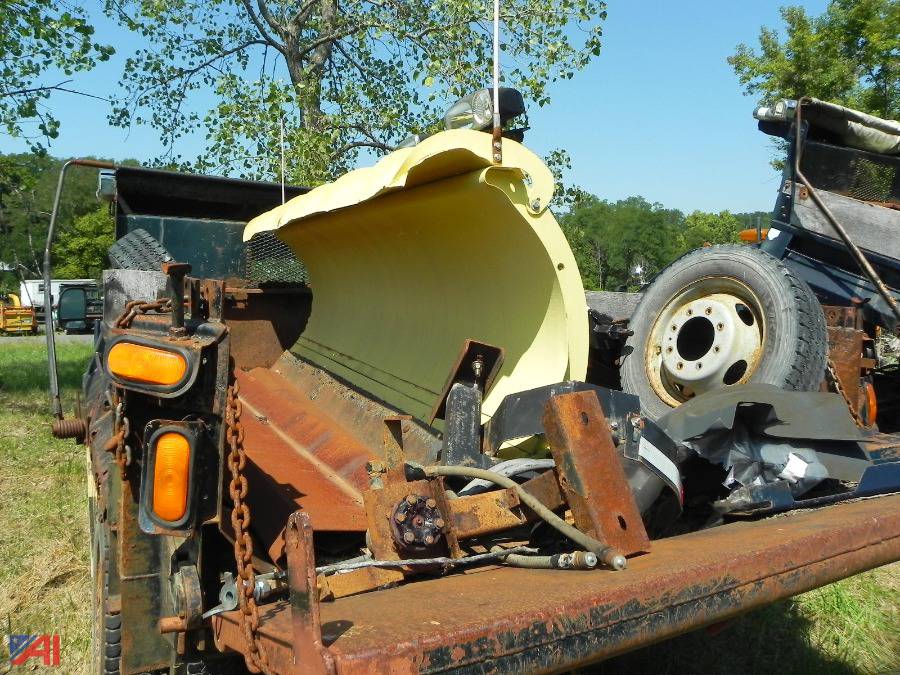 Auctions International Auction Town of Greenport HwyNY 22267 ITEM