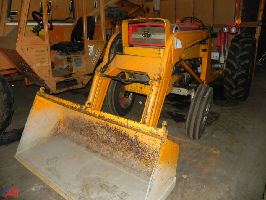 Auctions International Auction Schalmont Csd Ny Item 30 Massey Ferguson 165 Tractor With Front Bucket