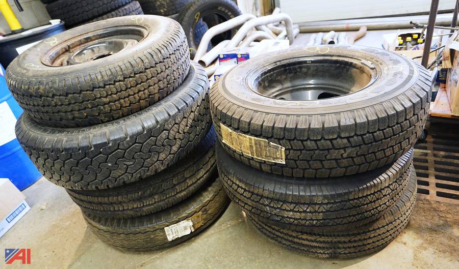 Auctions International Auction Bloomfield CSDNY 22981 ITEM