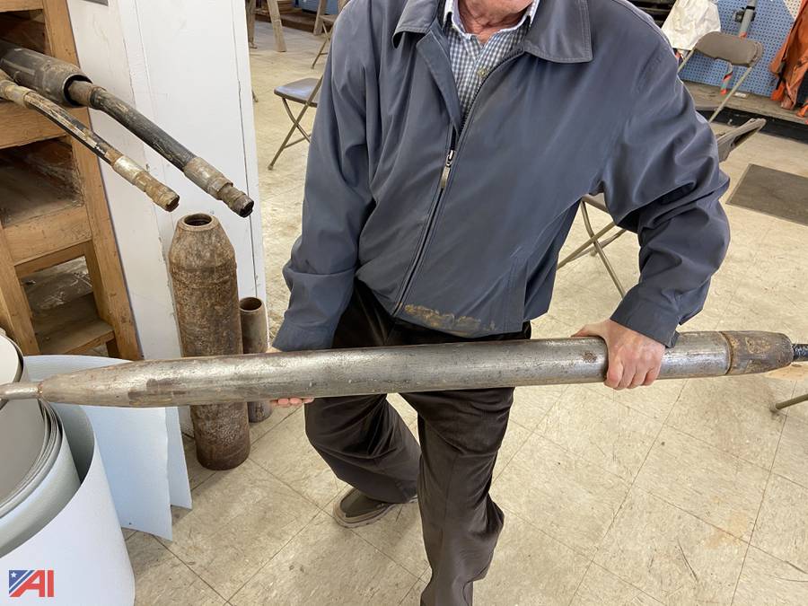 Auctions International Auction Surplus LiquidationNY 23208 ITEM