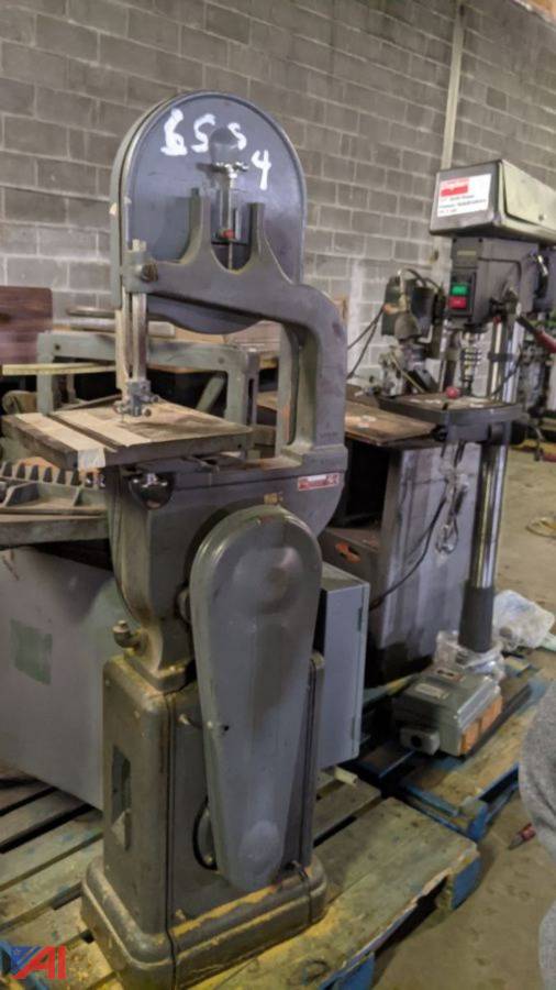 Auctions International Auction Syracuse City SchoolsNY 23261 ITEM