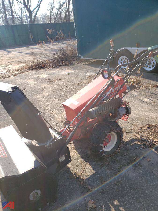 Auctions International Auction East Williston UFSDNY 23880 ITEM