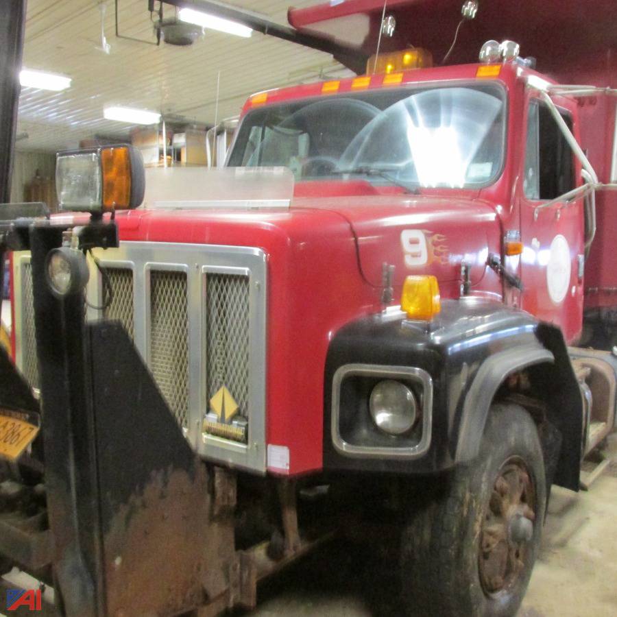 Auctions International Auction Town of Saranac HwyNY 24348 ITEM