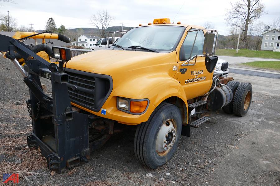 Auctions International Auction Village of CooperstownNY 24678 ITEM