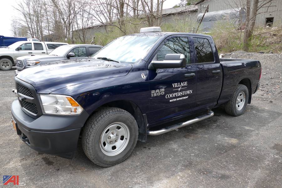 Auctions International Auction Village of CooperstownNY 24678 ITEM