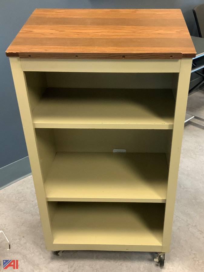 Auctions International Auction Williamson Public LibraryNY 24831