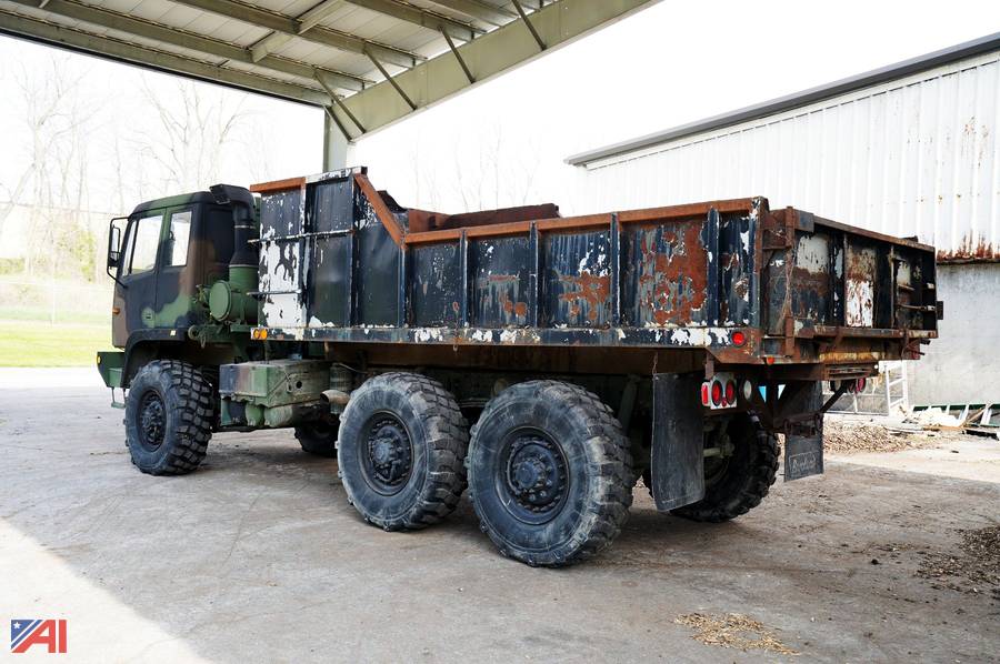 Auctions International Auction Village of LeRoy STPNY 24888 ITEM 1997 Stewart & Stevenson