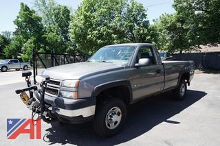 2007 Chevy Silverado 2500 HD Long-box Pickup Truck with Plow and Liftgate
