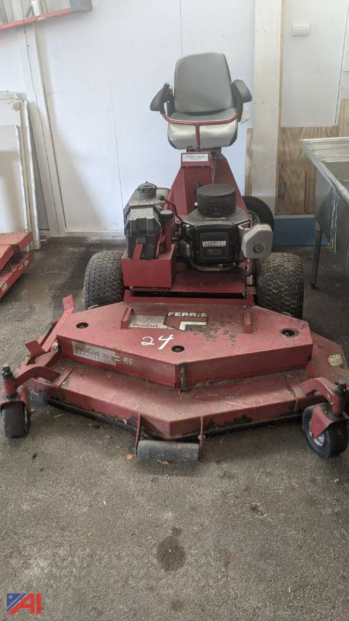 Ferris Zero-Turn 61