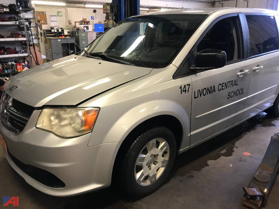 Auctions International Auction Livonia CSDNY 25847 ITEM 2011