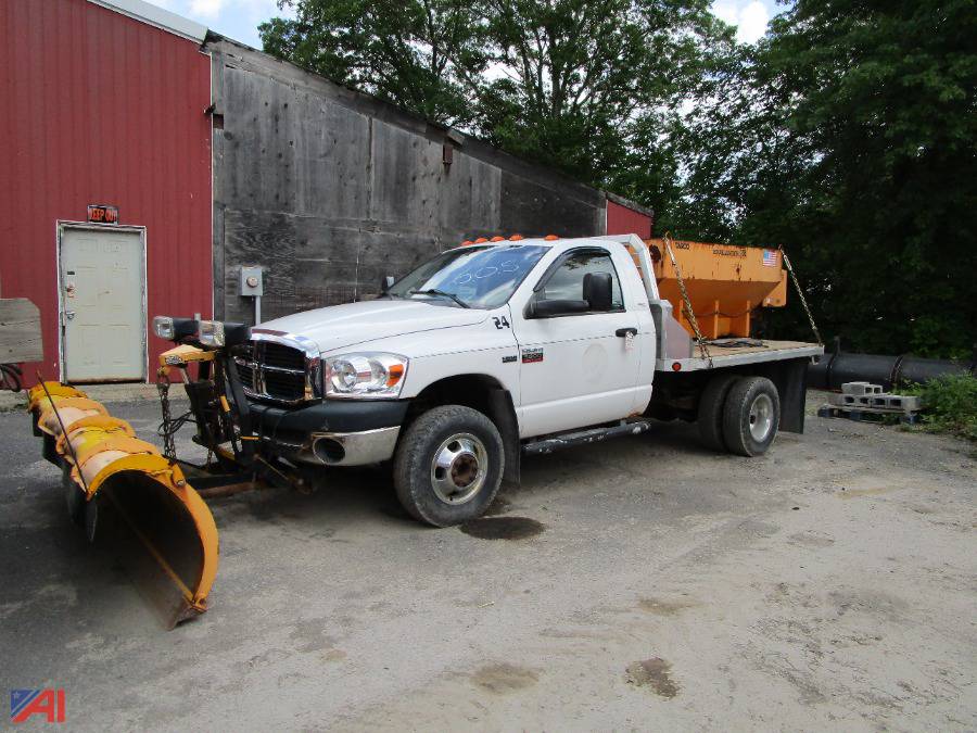 Auctions International Auction Town of Saugerties HwyNY 25869 ITEM 2009 Dodge Ram 3500