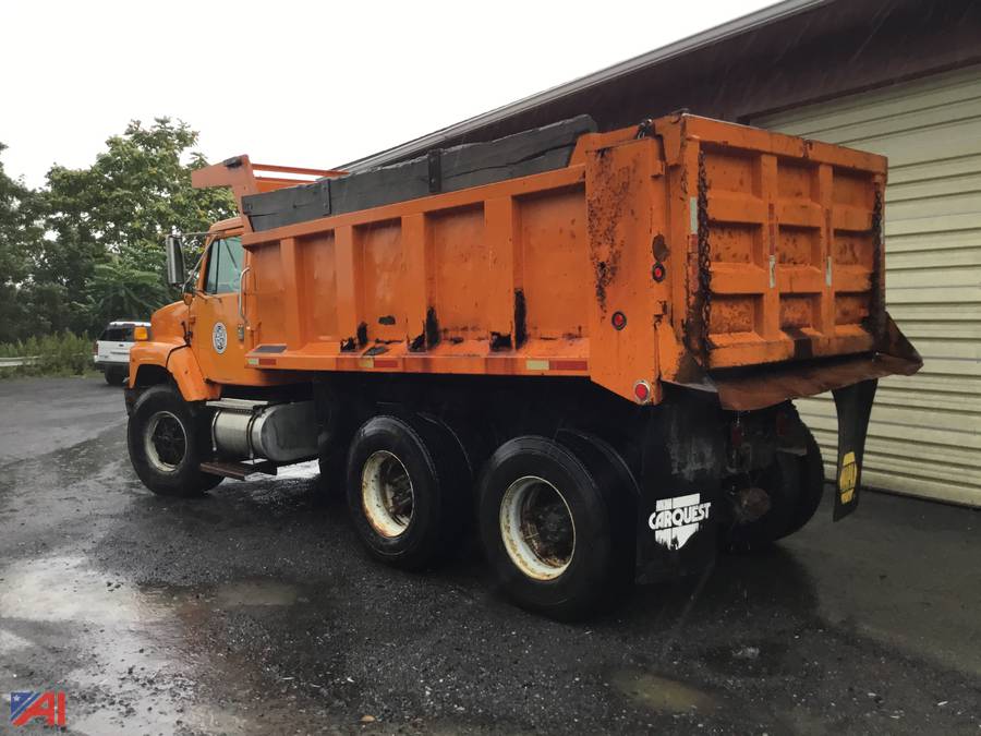 Auctions International Auction Town of Woodstock HwyNY 25950 ITEM