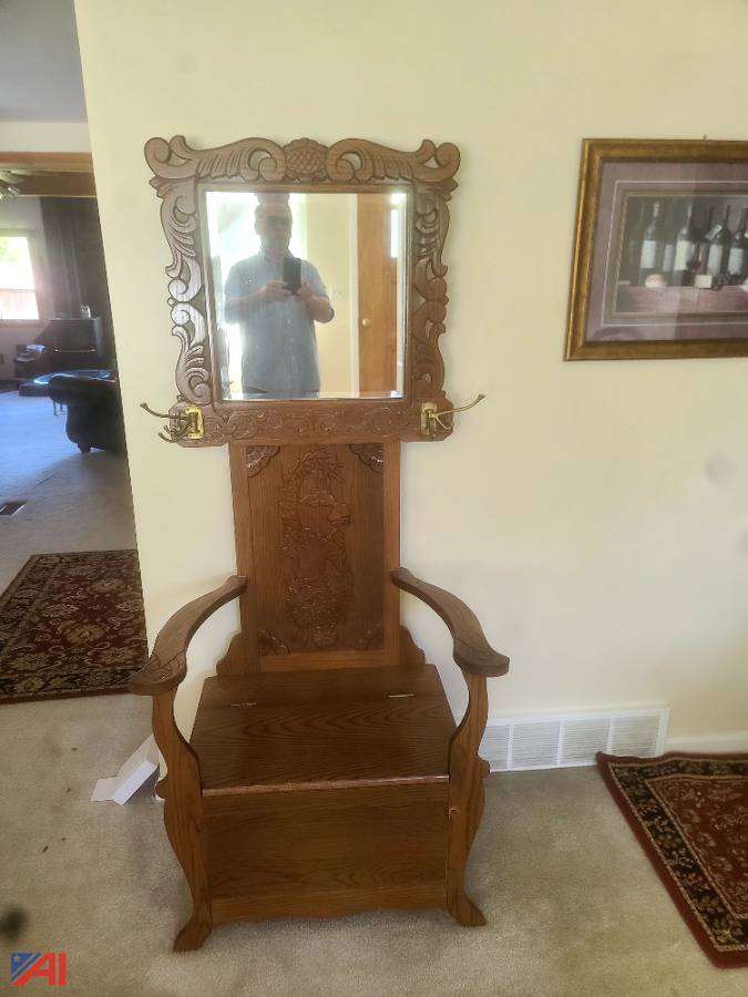 Auctions International Auction Niagara CountyESTATE SALENY 26111 ITEM Oak Hall Tree Coat Rack