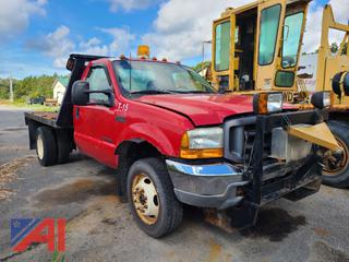 (T-15) 2001 Ford F550 1 Ton Flatbed Truck with Plow