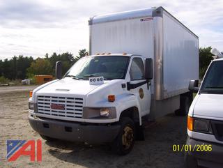 2007 GMC C4500 Box Truck wit Lift Gate