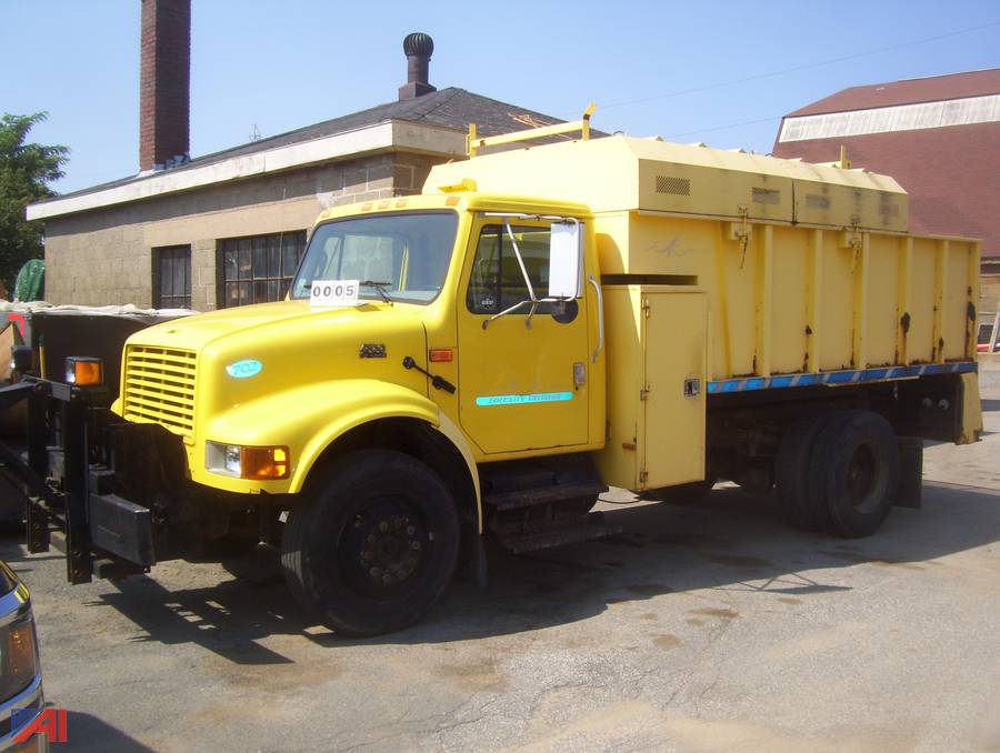 Auctions International Auction City of Beverly DPWMA 26644 ITEM