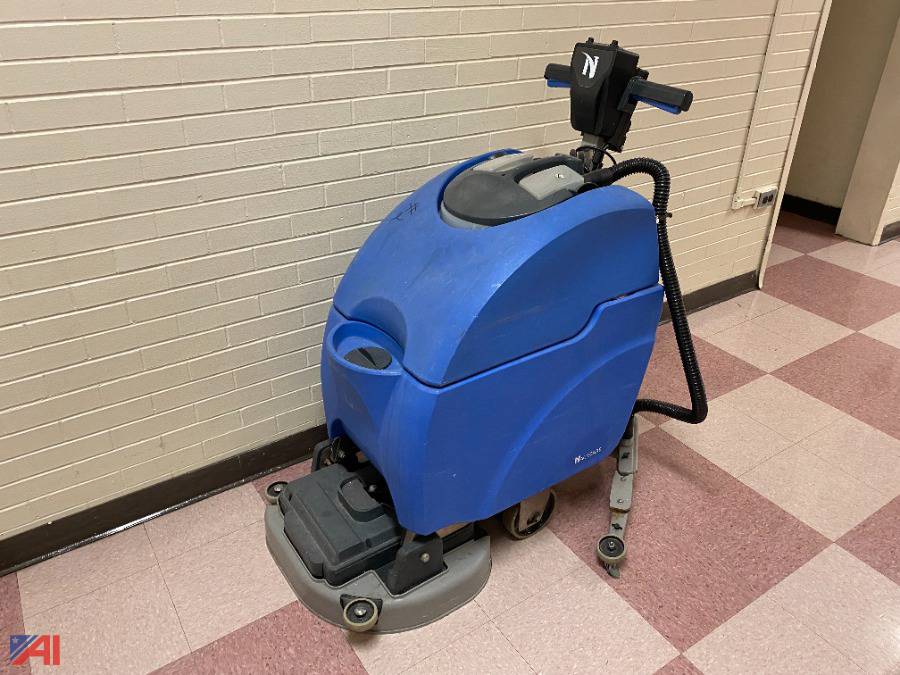 Auctions International Auction Port Jefferson UFSDNY 26725 ITEM