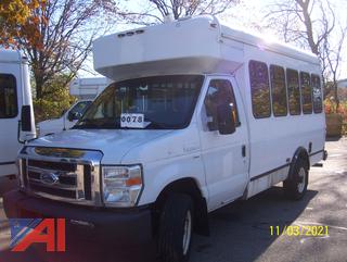 2014 Ford E350 Wheelchair Bus (2268)