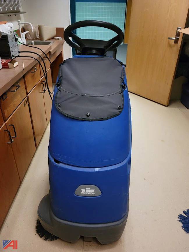 Auctions International Auction Marion CSDNY 27116 ITEM Chariot