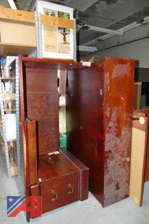 (#9) Large Cherry Office Desk with Hutch