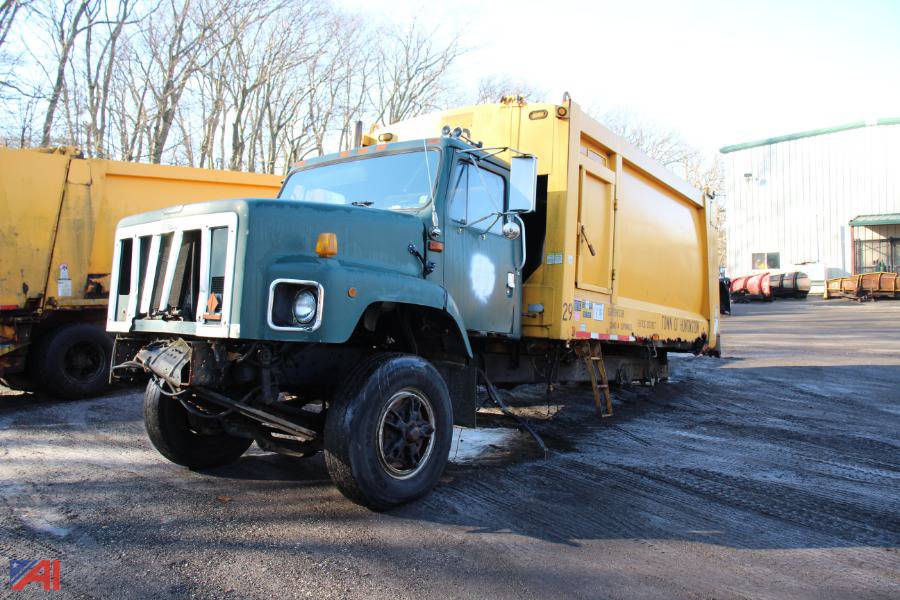 Auctions International Auction Town of Huntington Waste MgmtNY