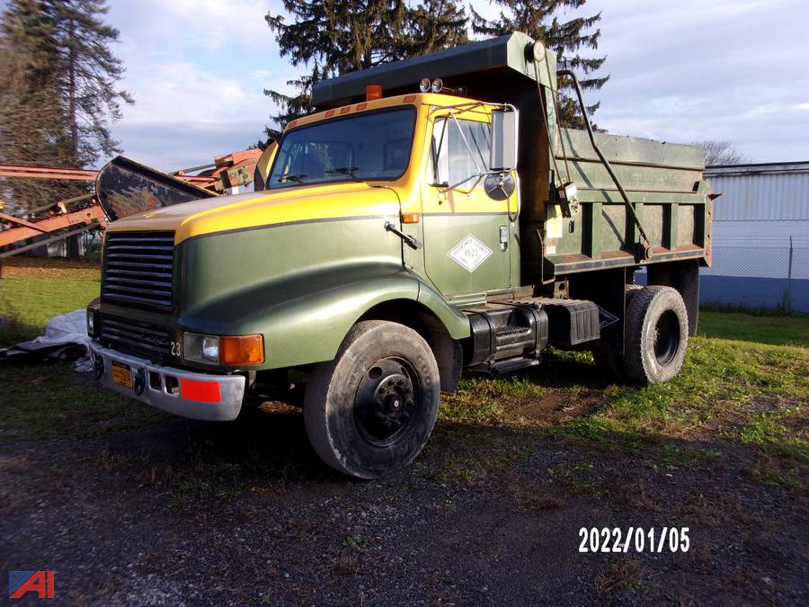 Auctions International Auction Herkimer County HwyNY 27750 ITEM