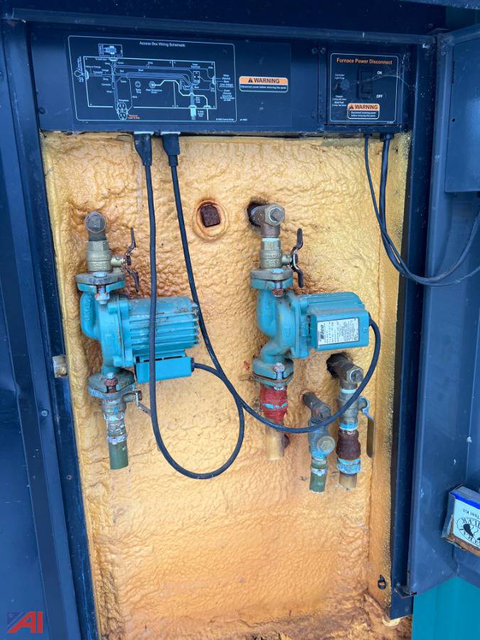 Auctions International Auction Business LiquidationNY 27981 ITEM