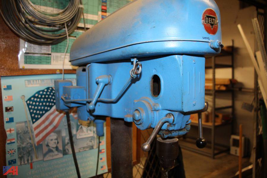 Auctions International Auction Cold Spring Harbor CSDNY 27982 ITEM