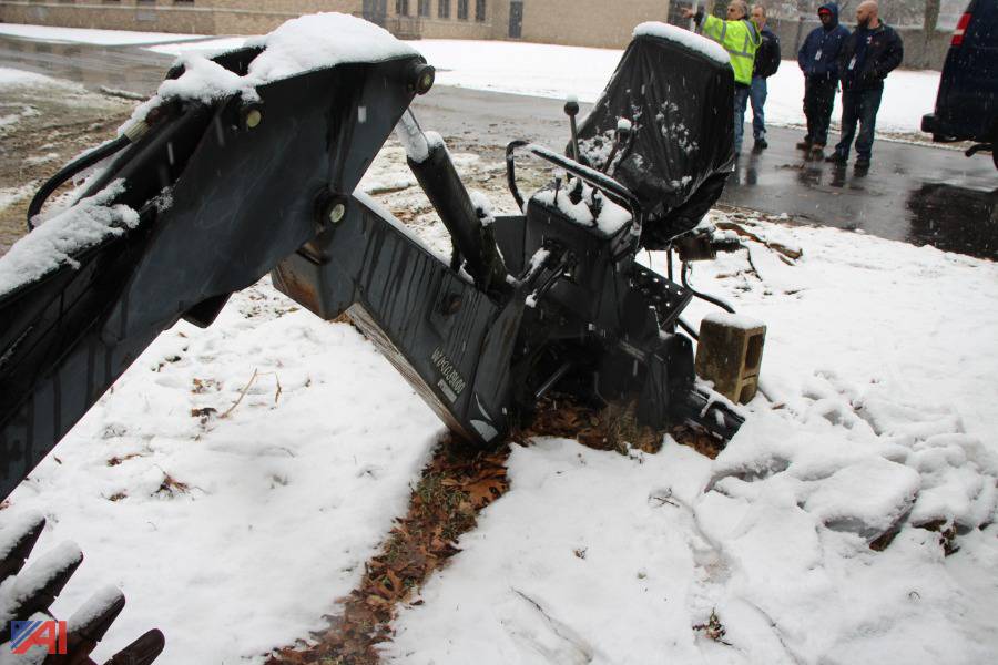 Auctions International Auction Cold Spring Harbor CSDNY 27982 ITEM