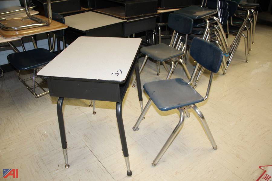 Auctions International Auction Cold Spring Harbor CSDNY 27982 ITEM