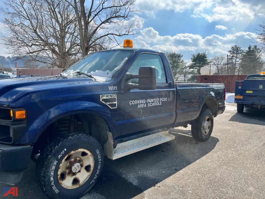 Auctions International Auction Corning CSDNY 28000 ITEM 2009 Ford