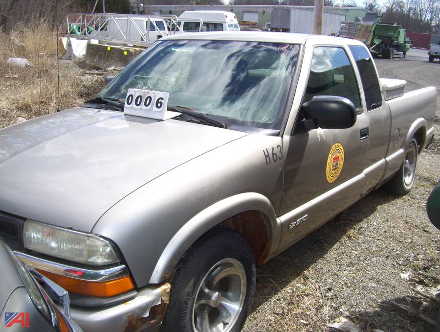 Auctions International Auction City of Haverhill DPWMA 28125 ITEM