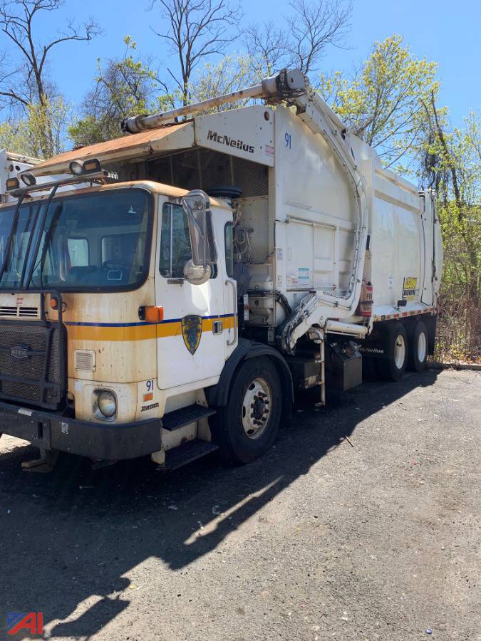 Auctions International Auction City of White PlainsNY 28490 ITEM 2012 Autocar ACX64