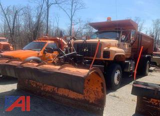 (#1) 1999 Chevy C7H042 Dump Truck with Plow and Wing
