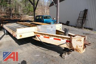 1994 Eager Beaver 20' Trailer with Ramps