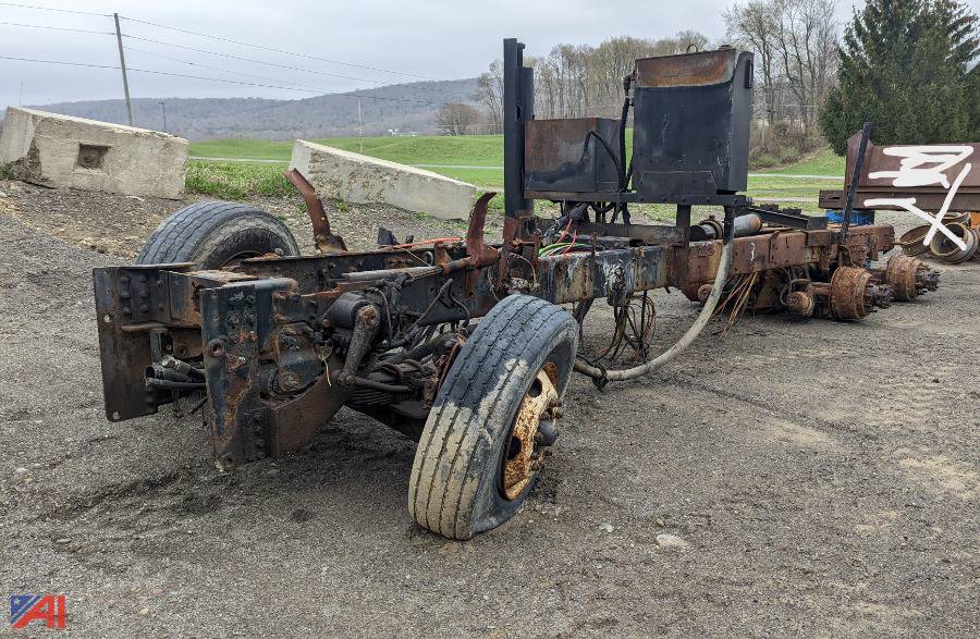 Auctions International Auction Town of Pitcher Hwy NY 28574 ITEM