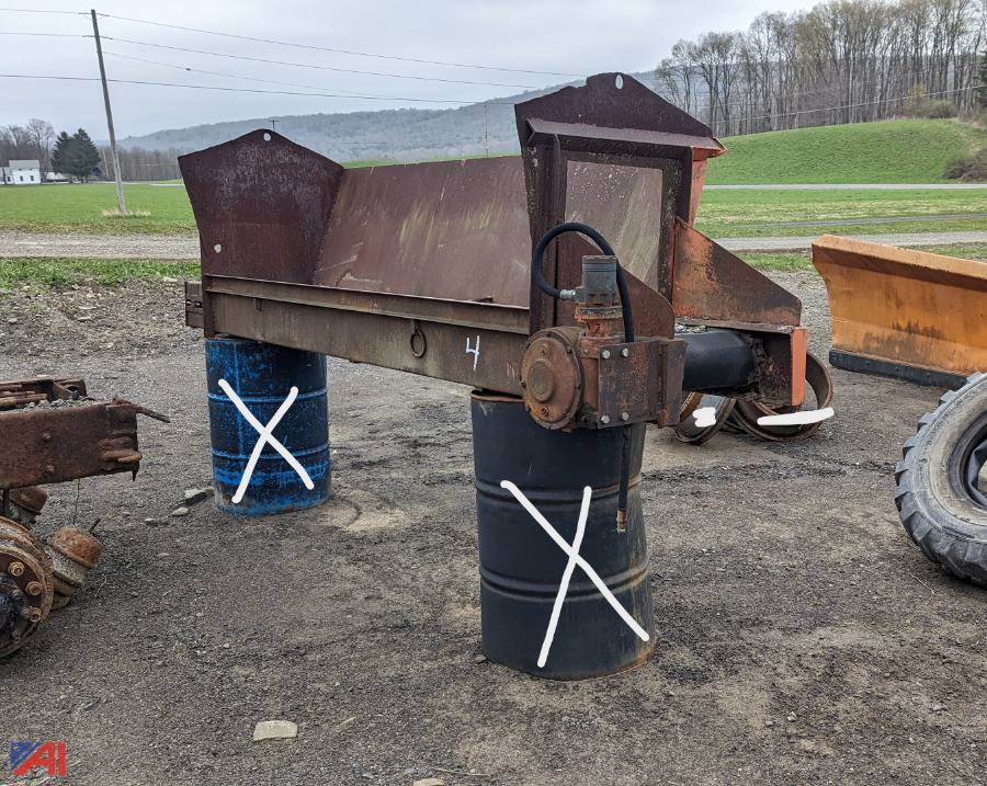 Auctions International Auction Town of Pitcher Hwy NY 28574 ITEM