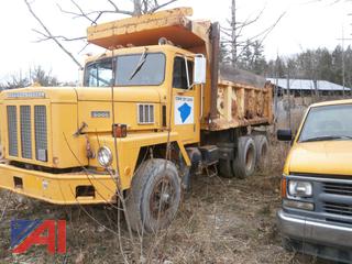 (#9) 1985 International Paystar 5000 Dump Truck