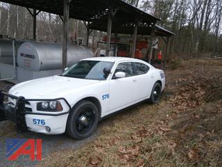(#15) 2010 Dodge Charger 4 Door Sedan/Police Vehicle
