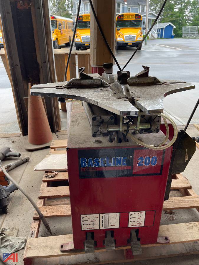 Auctions International Auction HadleyLuzerne CSDNY 28965 ITEM