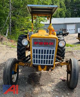 (#1) 1974 Ford 2000 Tractor